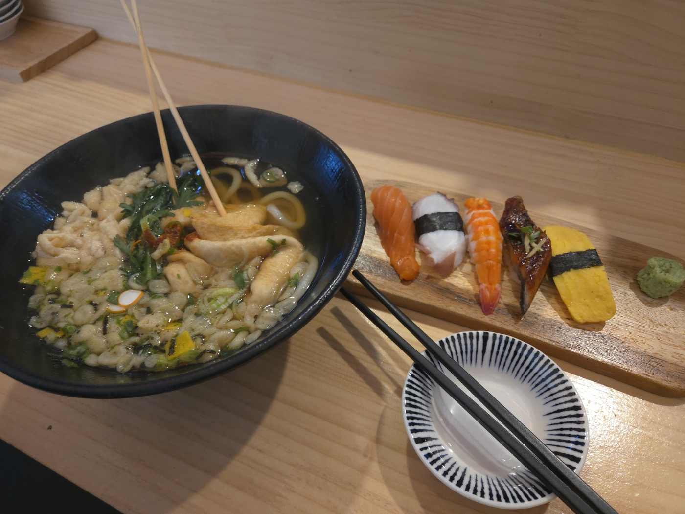 우동+초밥